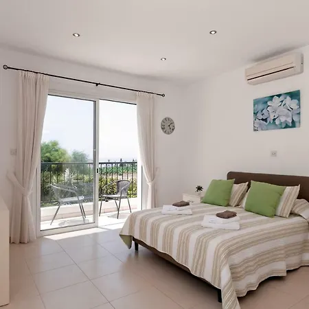 Vivaldi Villa *